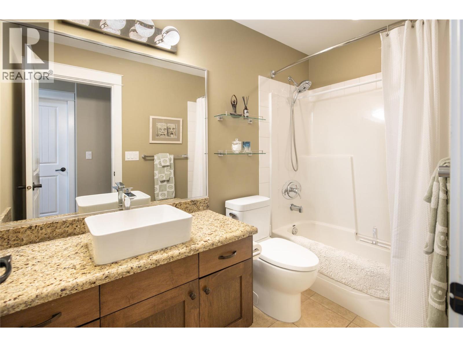 2470 Tuscany Drive Unit# 207, West Kelowna, British Columbia  V4T 3G8 - Photo 21 - 10402088