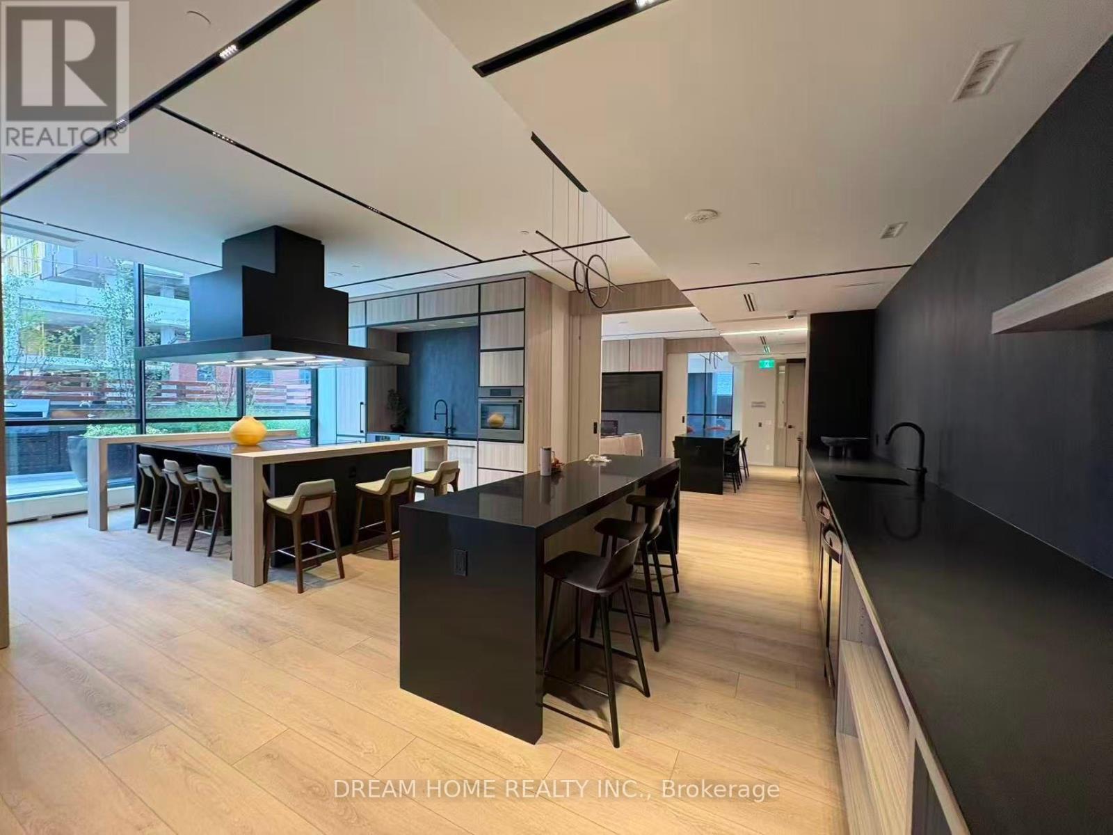 2007 - 609 SHERBOURNE STREET