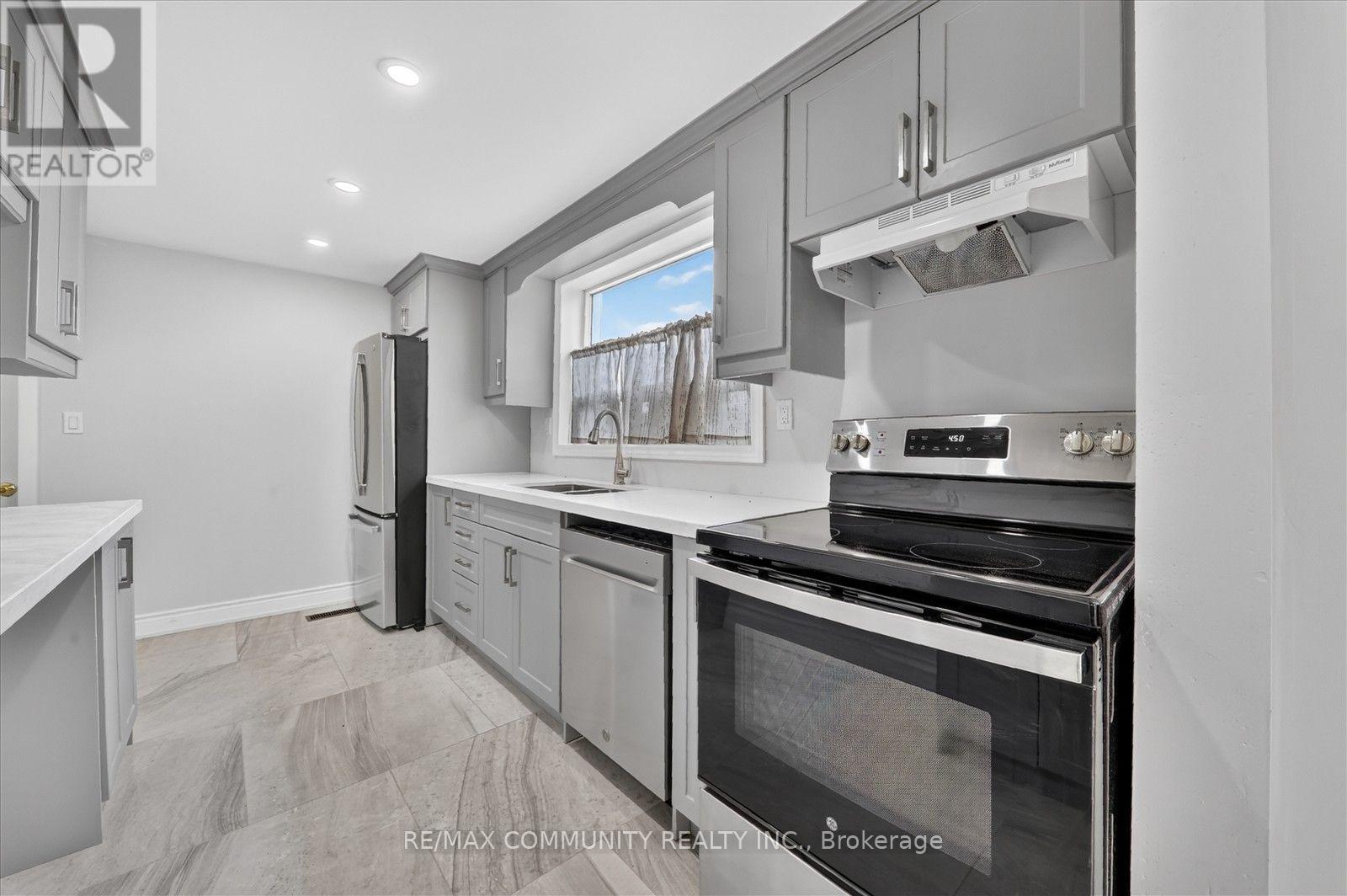 6 Sunkist Road, Georgina, Ontario  L0E 1N0 - Photo 21 - N13841158
