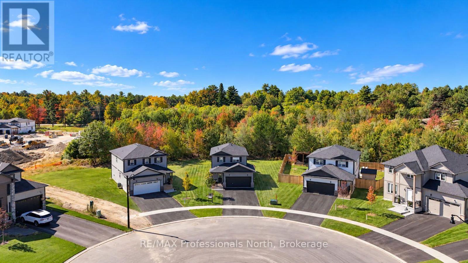 33 Whitehorn Park Road W, Bracebridge, Ontario  P1L 1W9 - Photo 3 - X13637690