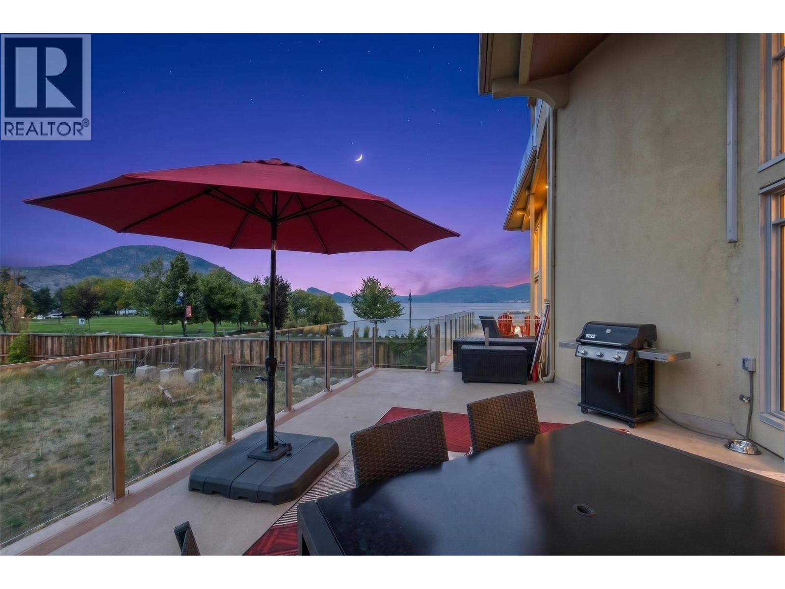 250 Marina Way Unit# 205, Penticton, British Columbia  V2A 1H4 - Photo 2 - 10401202