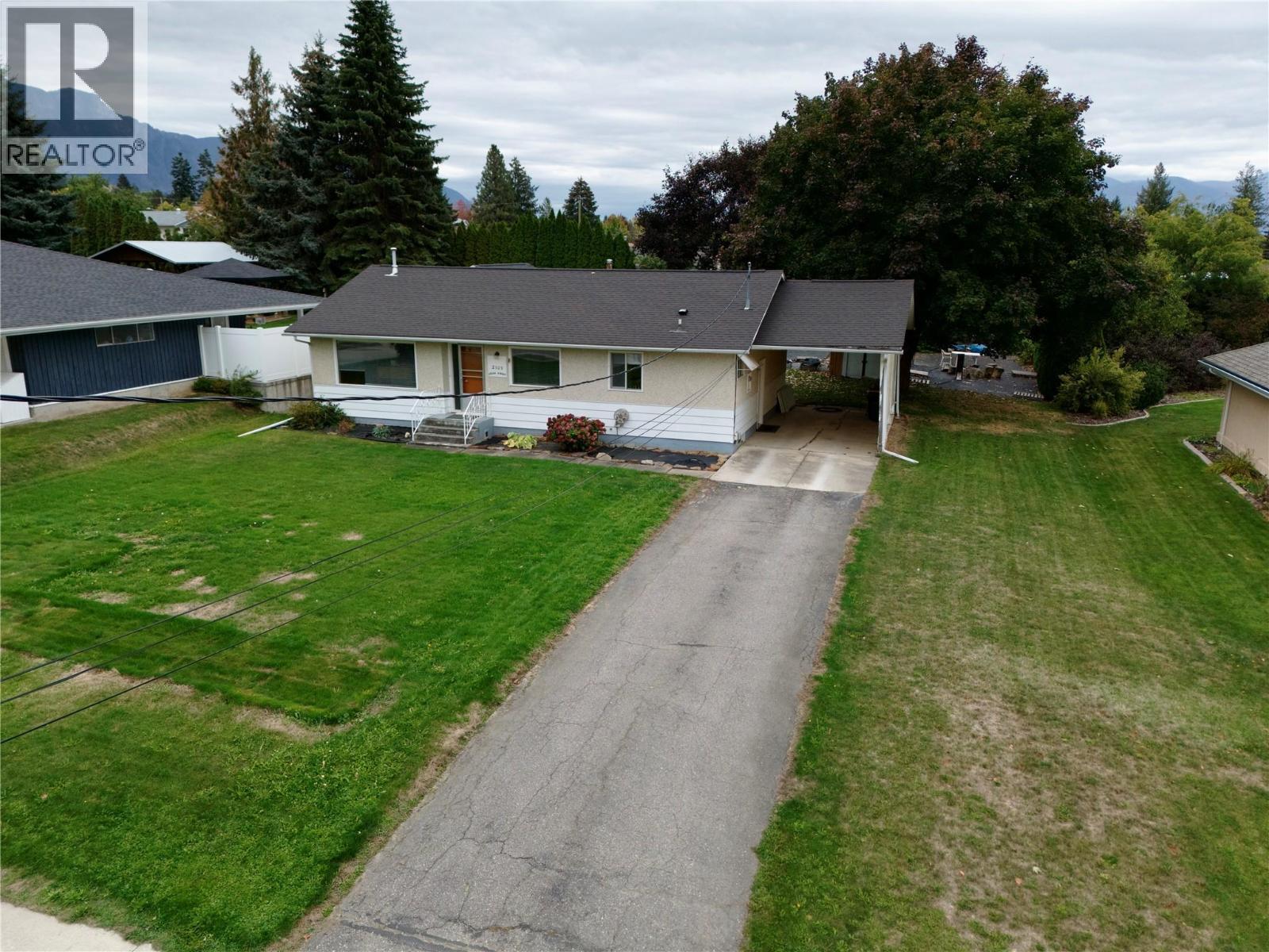 2109 Cedar Street