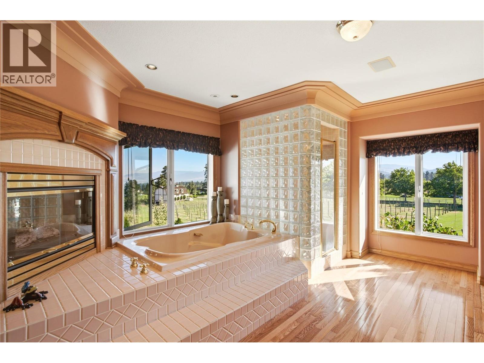 2550 Grantham Road, Kelowna, British Columbia  V1W 4B7 - Photo 54 - 10402162