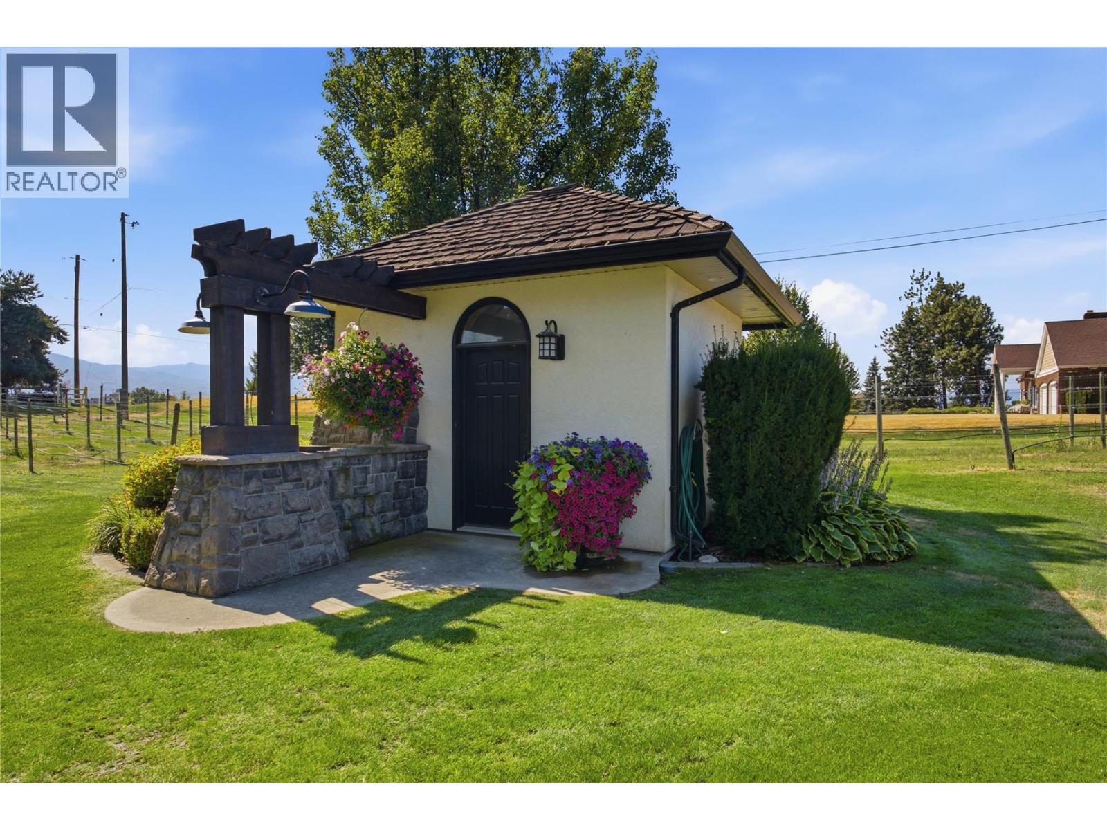 2550 Grantham Road, Kelowna, British Columbia  V1W 4B7 - Photo 87 - 10402162