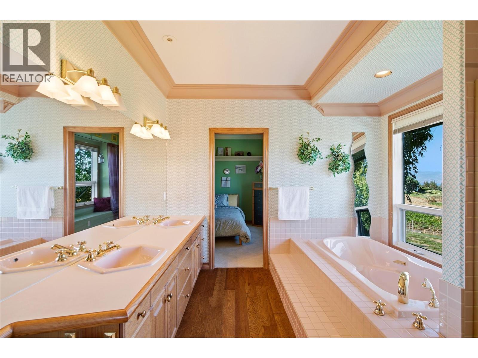 2550 Grantham Road, Kelowna, British Columbia  V1W 4B7 - Photo 57 - 10402162