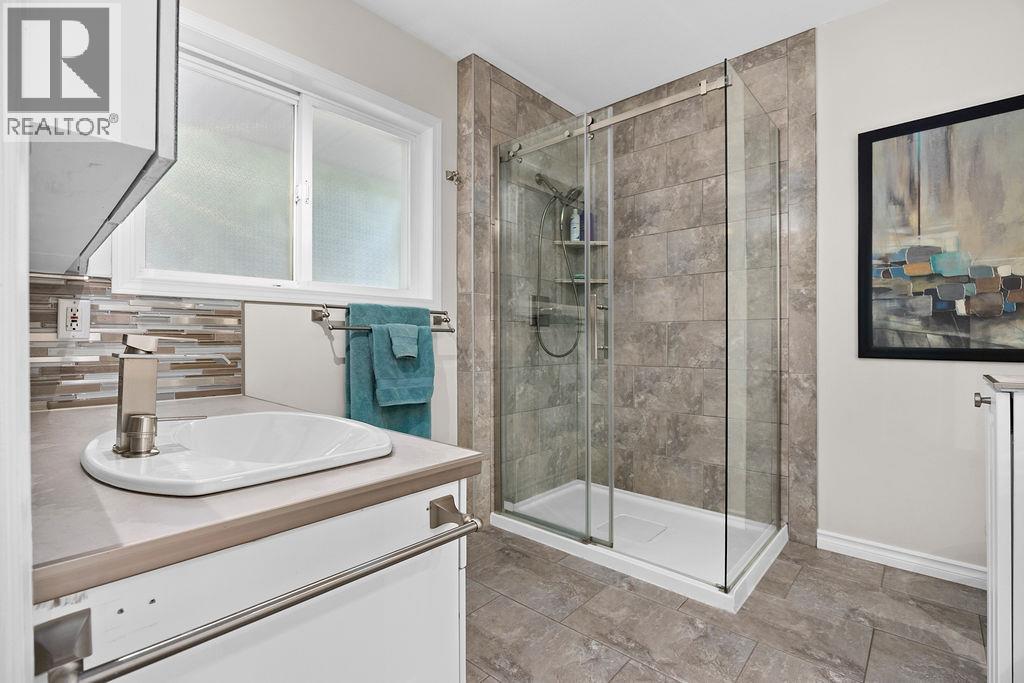 2864 Hilltop Road, Sorrento, British Columbia  V0E 2W1 - Photo 30 - 10387517