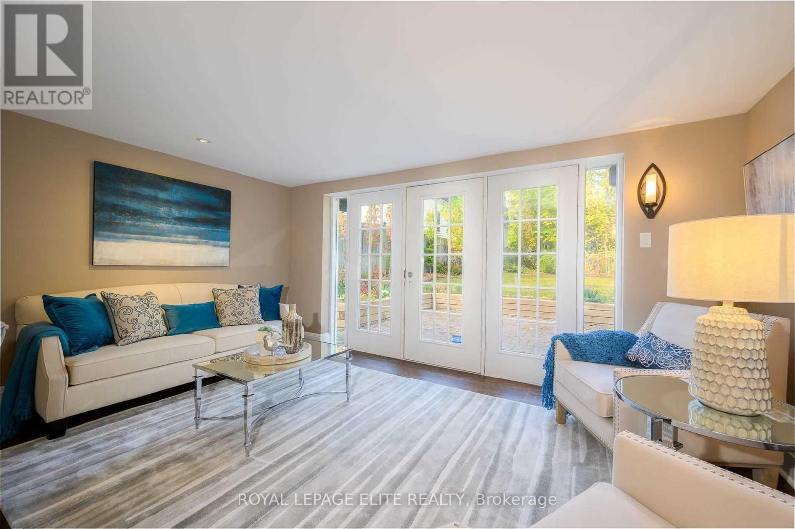 331 Trafalgar Road, Oakville, Ontario  L6J 3H3 - Photo 7 - W13841146