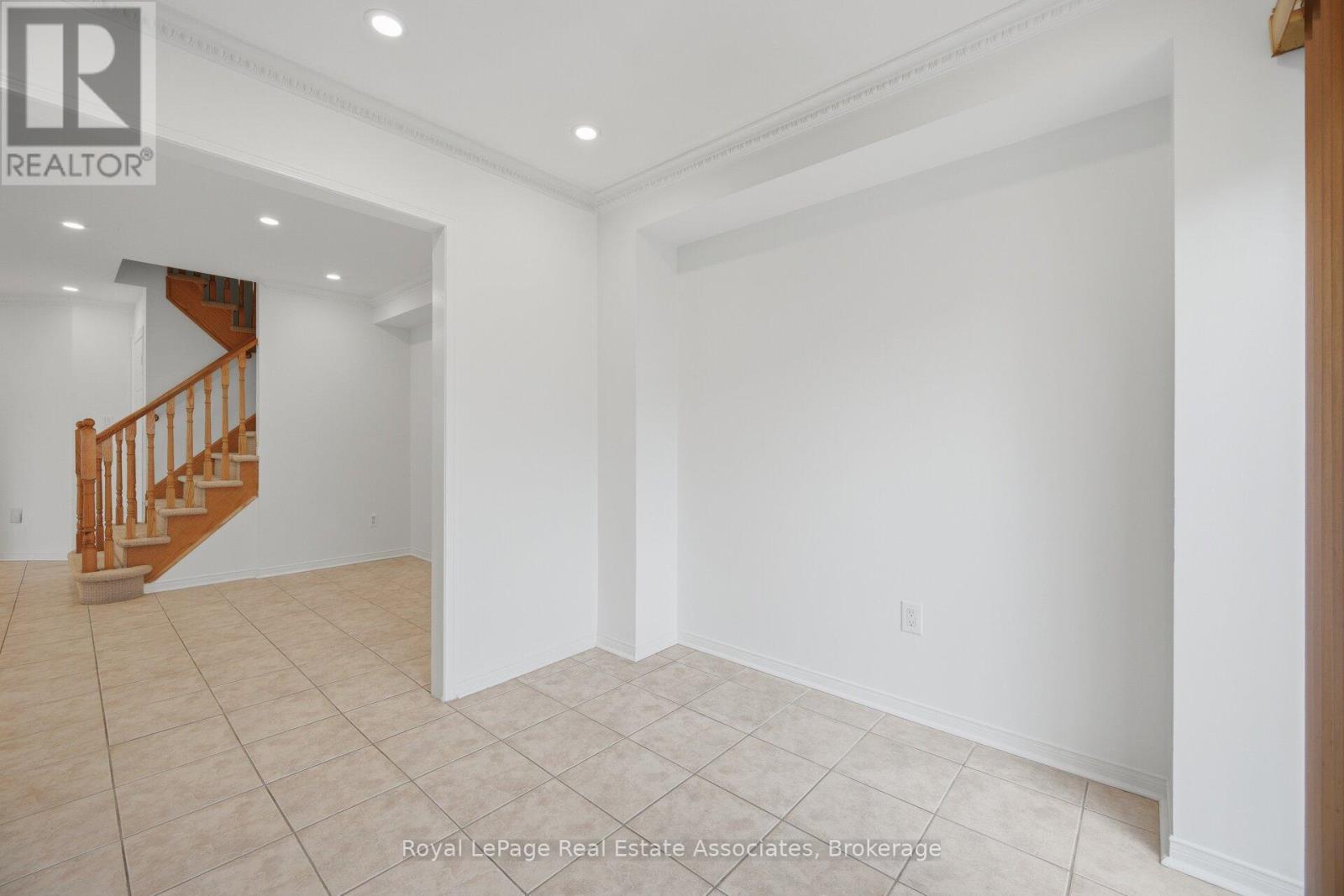 70 Echoridge Drive, Brampton (Fletcher's Meadow), Ontario  L7A 3L6 - Photo 22 - W13841176