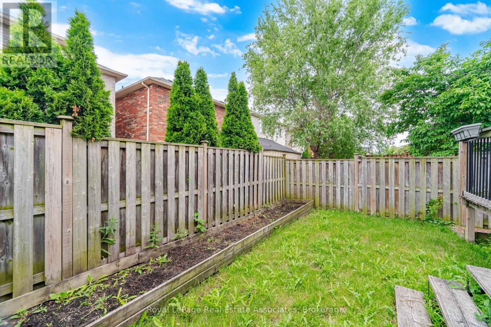70 Echoridge Drive, Brampton (Fletcher's Meadow), Ontario  L7A 3L6 - Photo 41 - W13841176