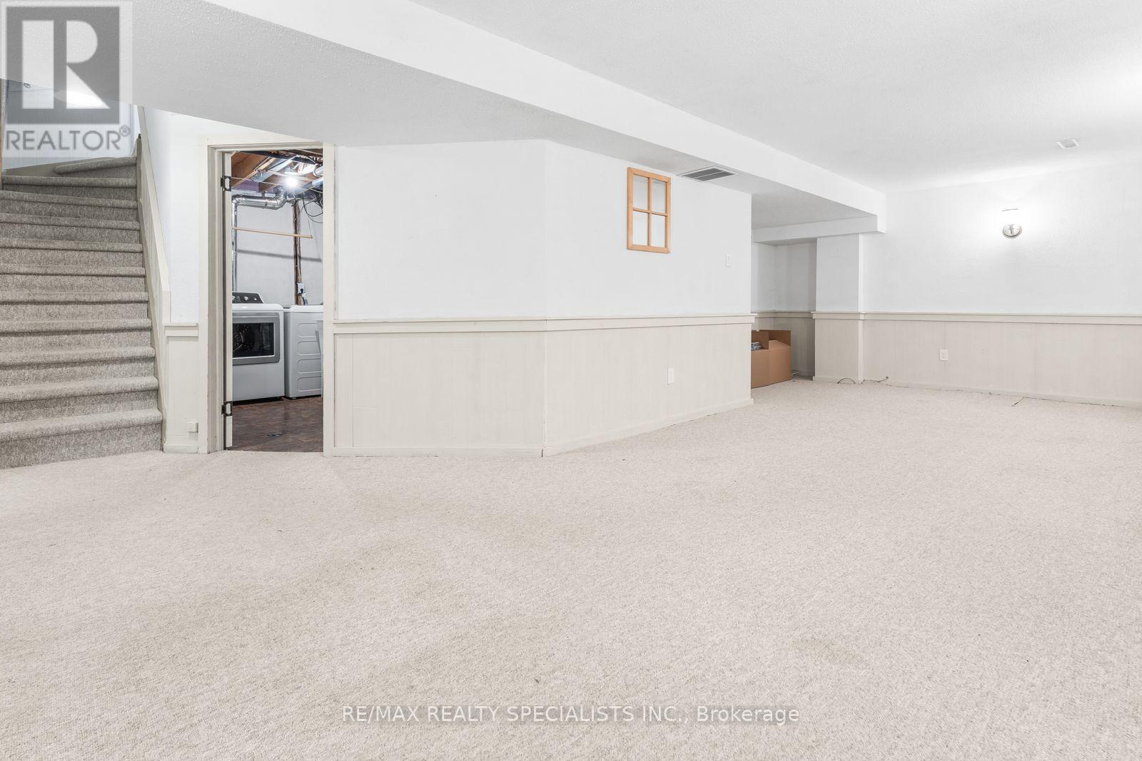 6169 Starfield Crescent, Mississauga, Ontario  L5N 1X2 - Photo 19 - W13841224