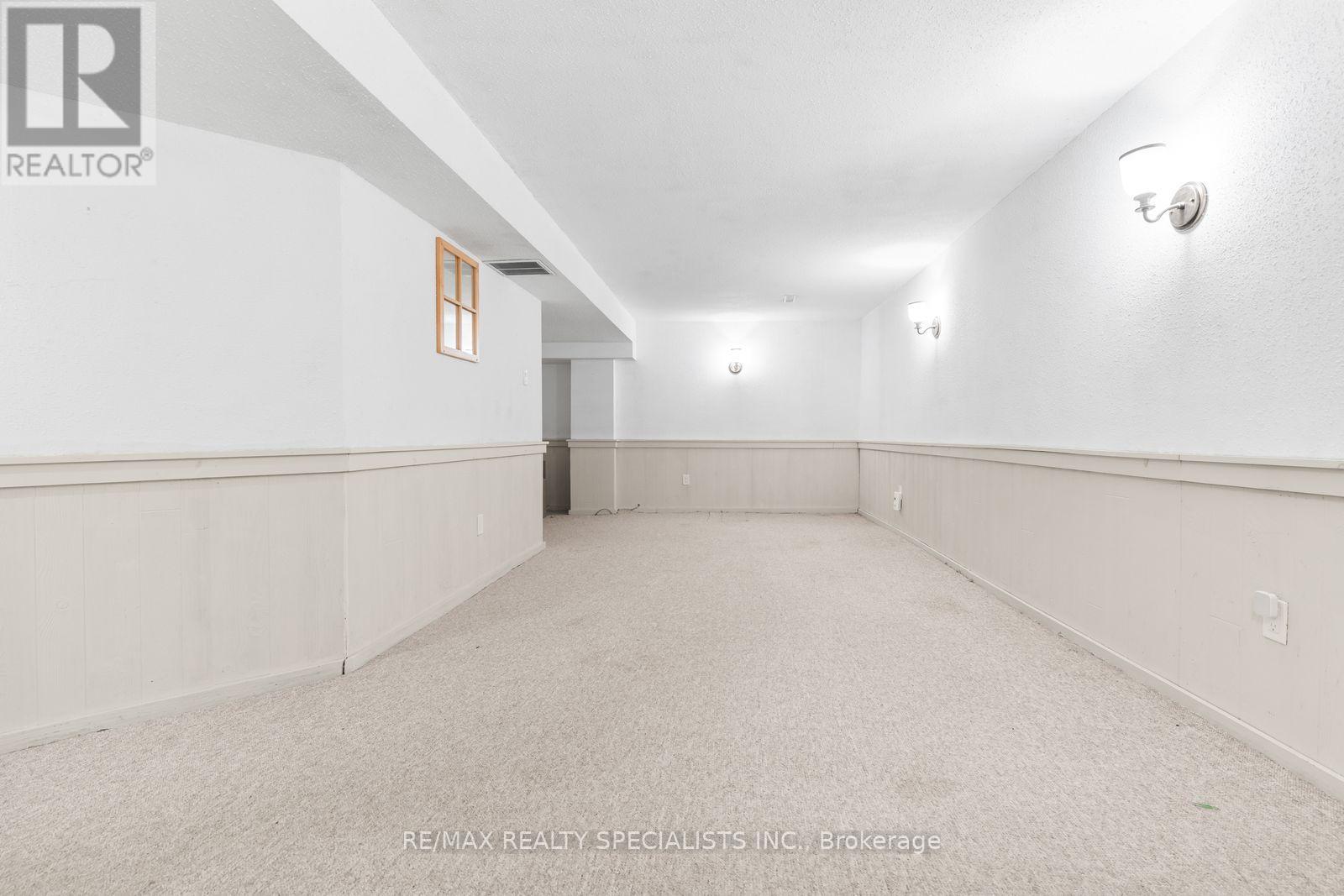 6169 Starfield Crescent, Mississauga, Ontario  L5N 1X2 - Photo 20 - W13841224