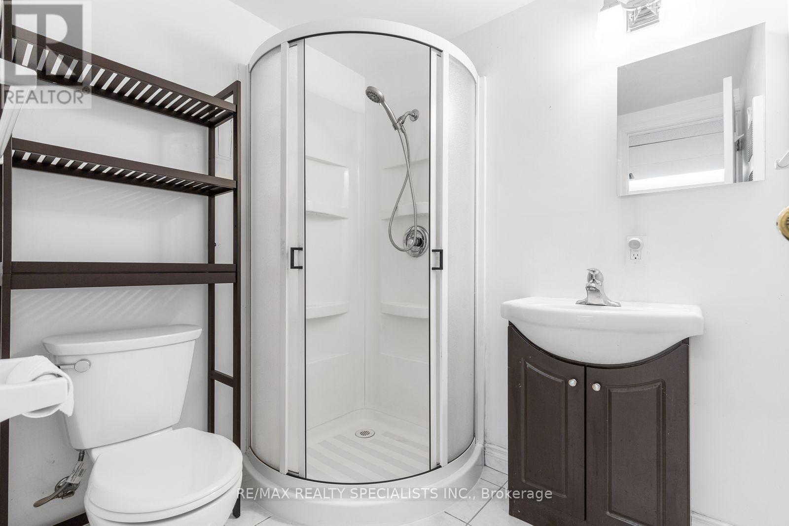 6169 Starfield Crescent, Mississauga, Ontario  L5N 1X2 - Photo 23 - W13841224