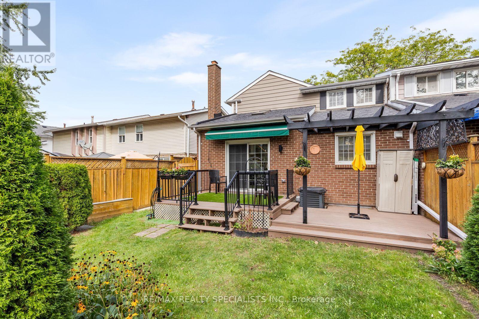 6169 Starfield Crescent, Mississauga, Ontario  L5N 1X2 - Photo 25 - W13841224