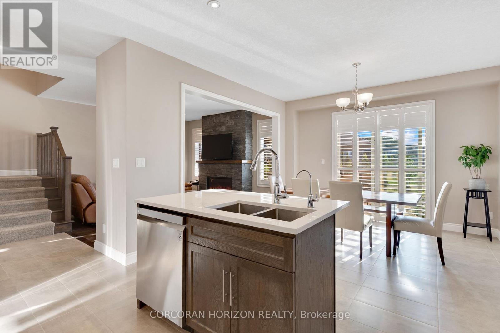 213 Ladyslipper Drive, Waterloo, Ontario  N2V 0E2 - Photo 23 - X13841152