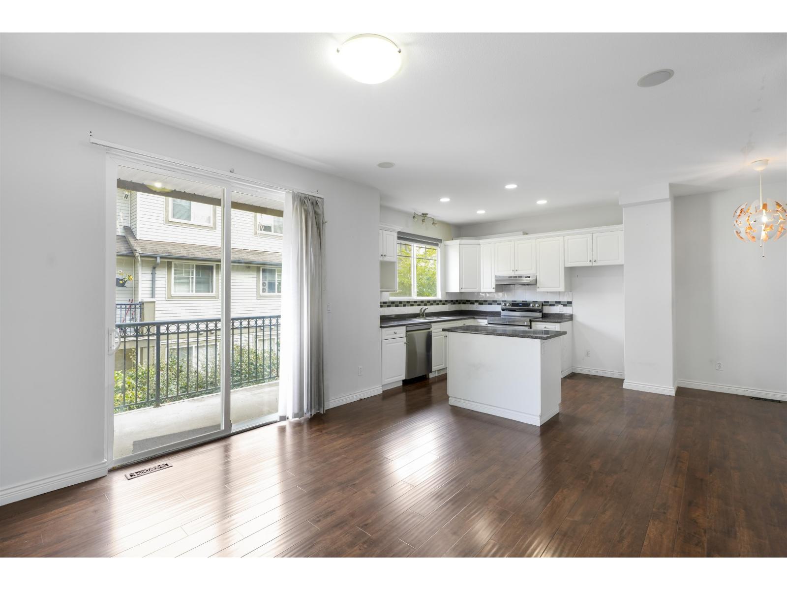 36 14453 72 Avenue, Surrey, British Columbia  V3S 2E6 - Photo 4 - R3169652