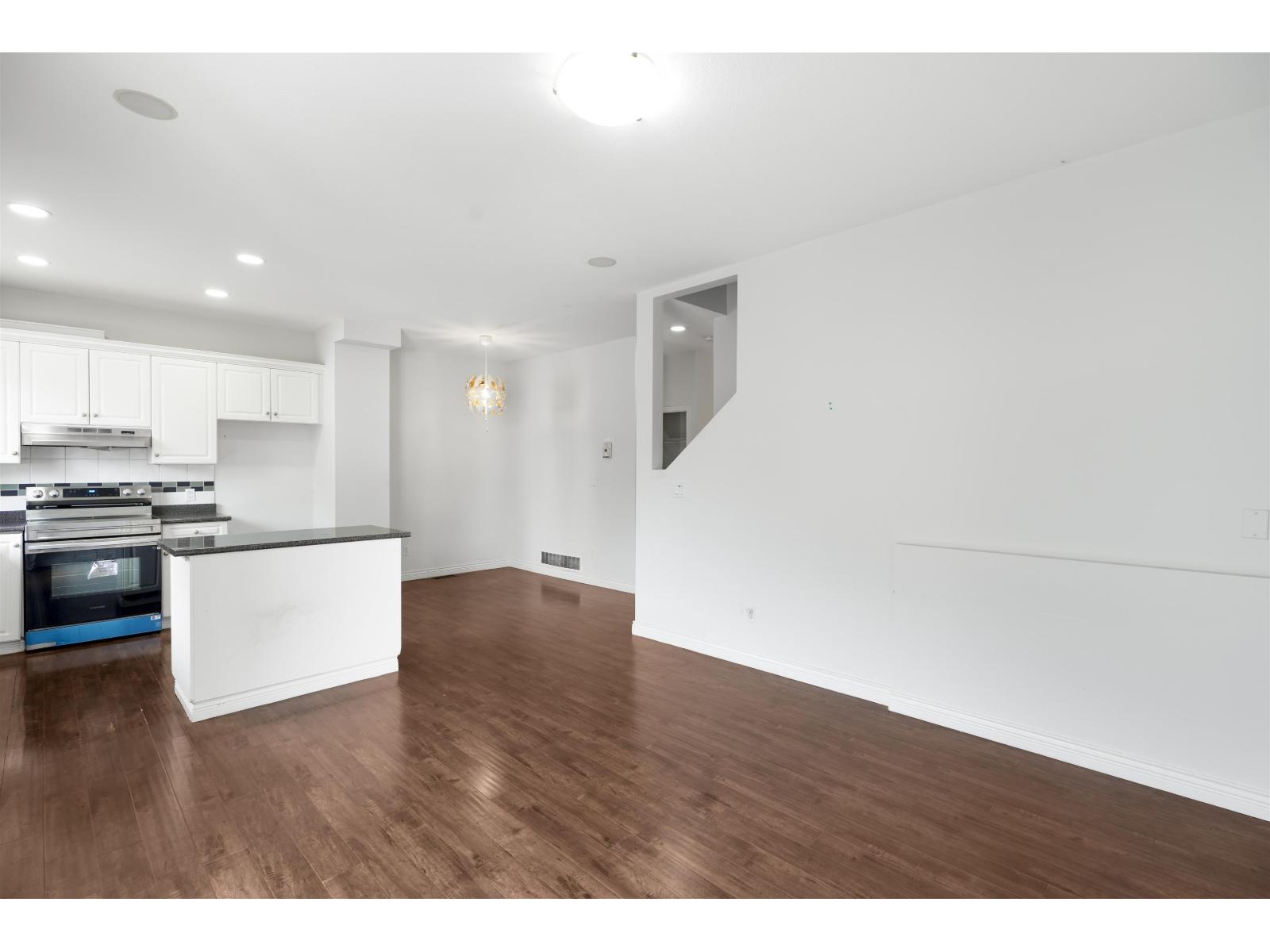 36 14453 72 Avenue, Surrey, British Columbia  V3S 2E6 - Photo 5 - R3169652
