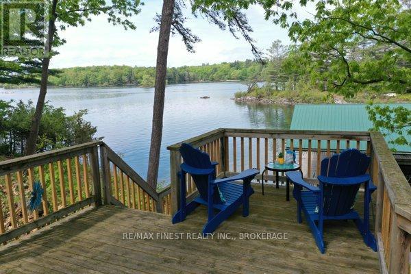 14 Downie Island, Leeds And The Thousand Islands, Ontario
