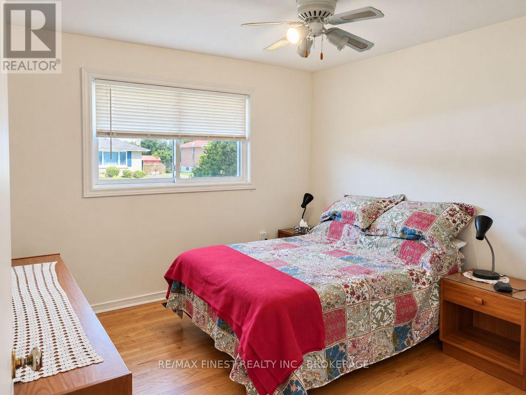 58 Princeton Place, Loyalist, Ontario  K7N 1E6 - Photo 16 - X13761482