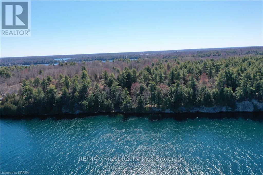 B Club Island, Leeds And The Thousand Islands, Ontario  K0E 1V0 - Photo 7 - X9410323