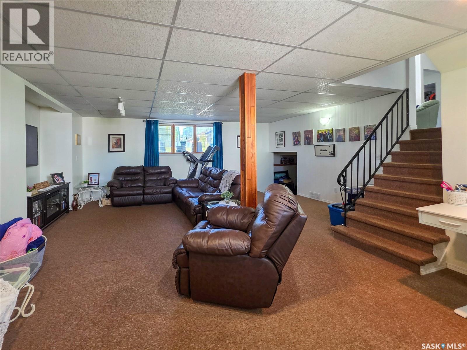 242 6th Avenue E, Melville, Saskatchewan  S0A 2P0 - Photo 44 - SK049830