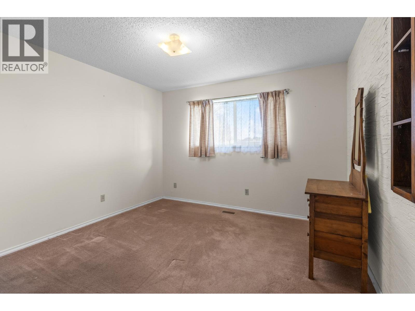 3935 Milford Road