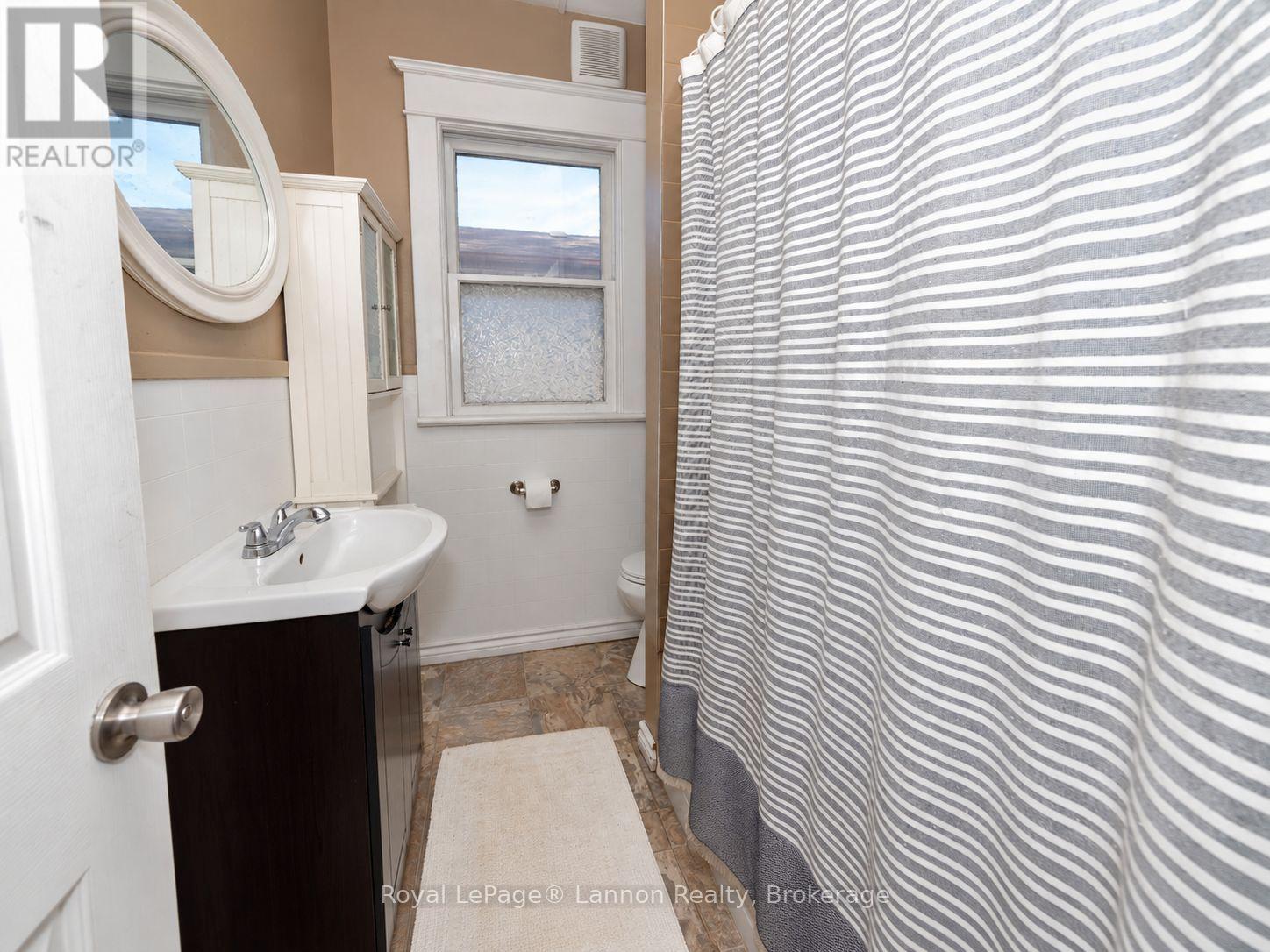 112 Norah Street N, Thunder Bay, Ontario  P7C 4G8 - Photo 16 - X13841260