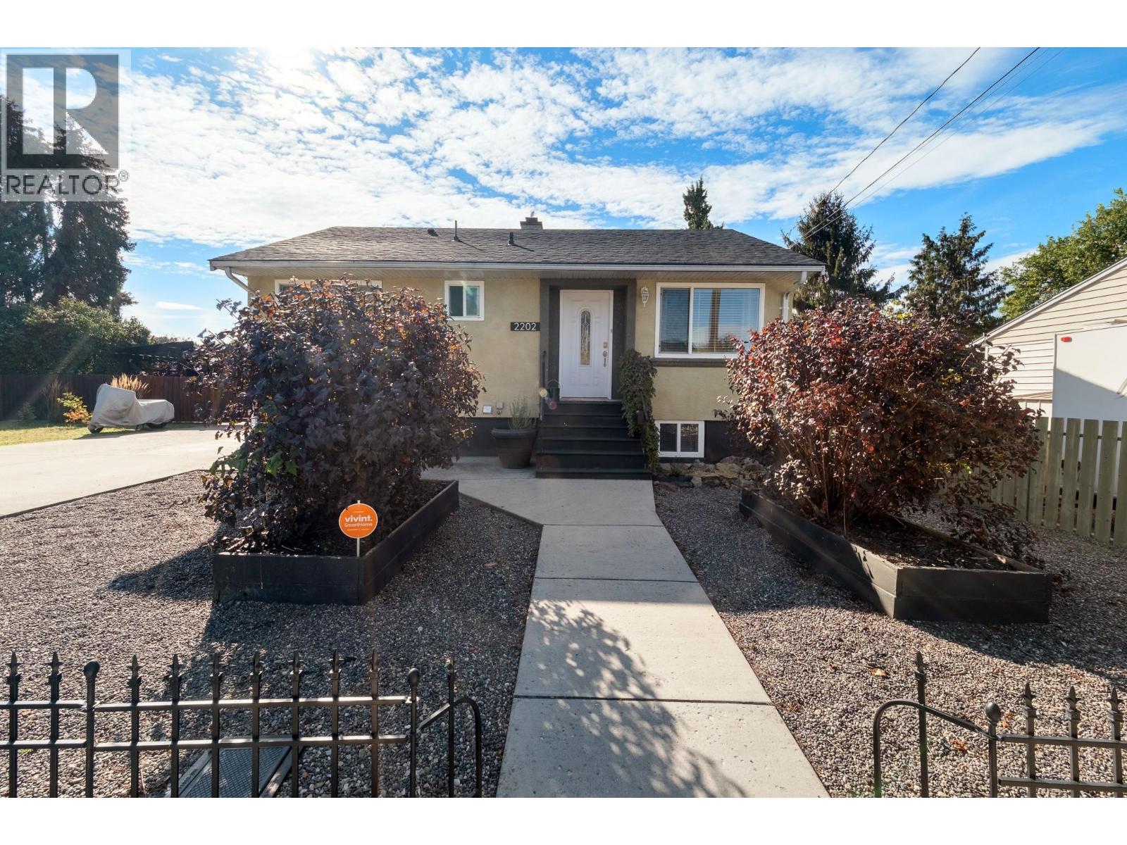 2202 42 Avenue, Vernon, British Columbia