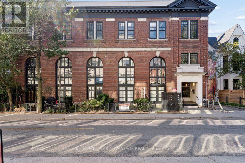 201 - 394 Euclid Avenue, Toronto, Ontario  M6G 2S9 - Photo 2 - C13841272