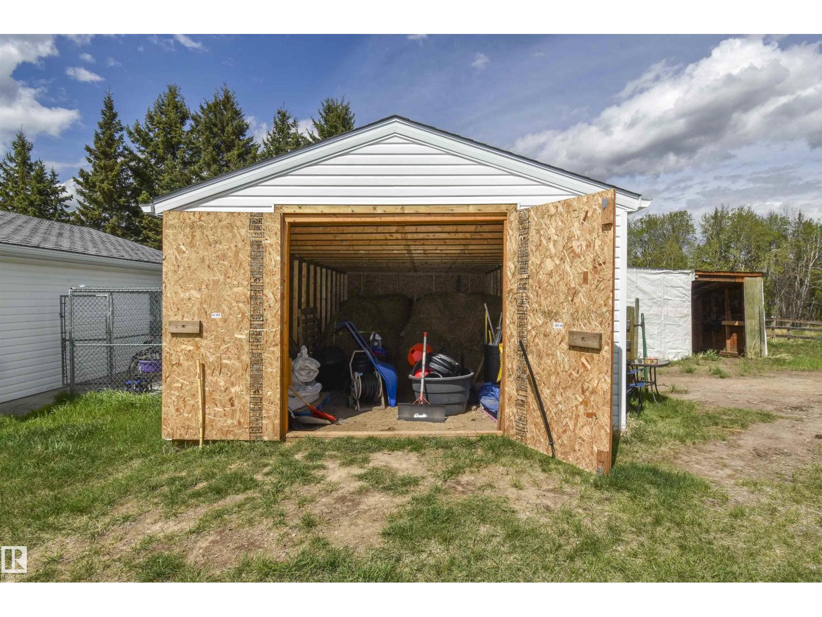 40, 2320 Twp Rd 540