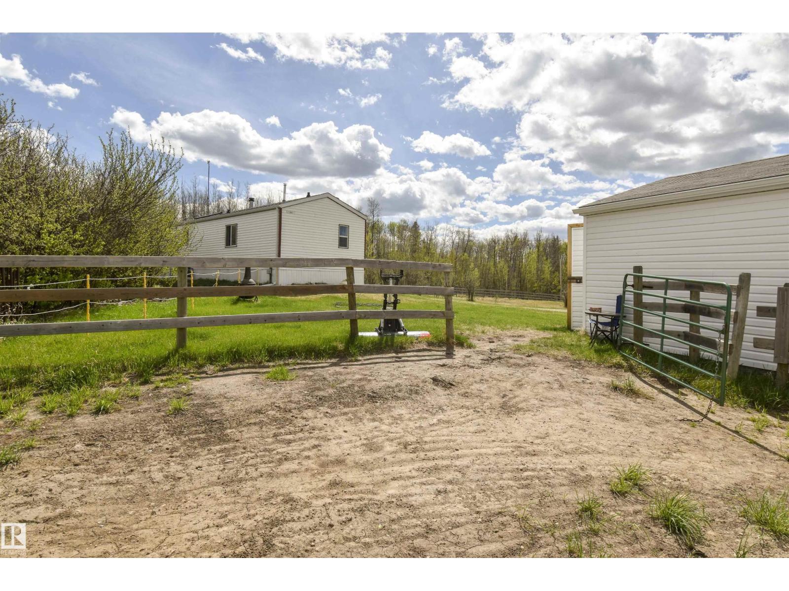 40, 2320 Twp Rd 540