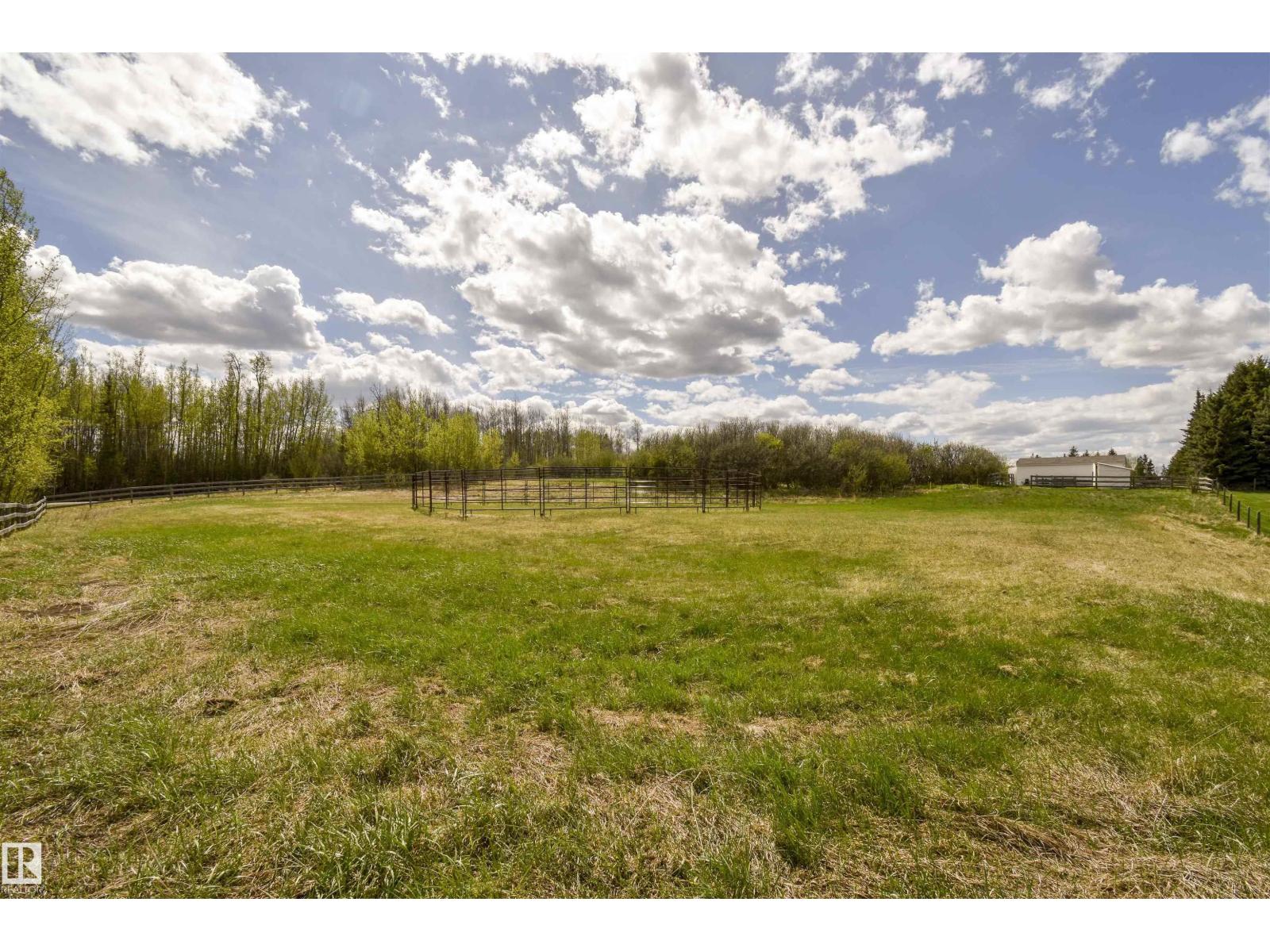 40, 2320 Twp Rd 540