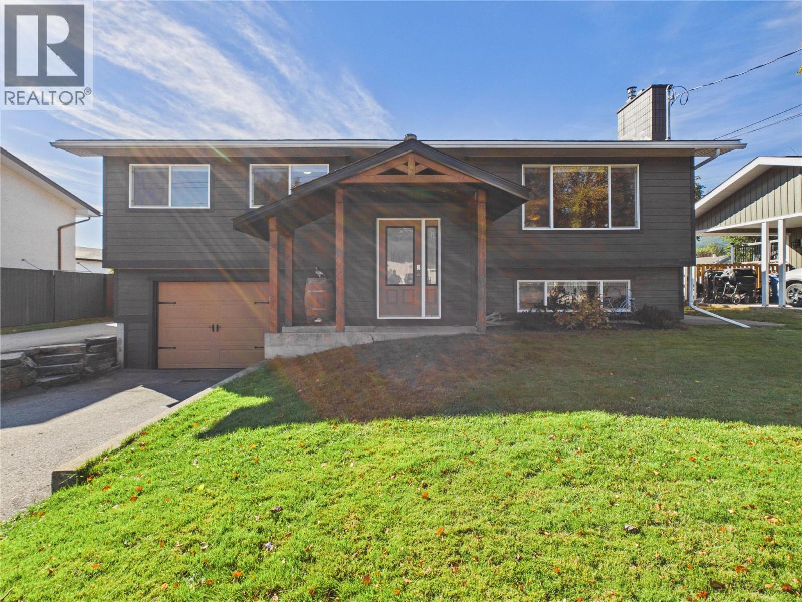 845 307 Street, Kimberley, British Columbia  V1A 3H9 - Photo 1 - 10401863