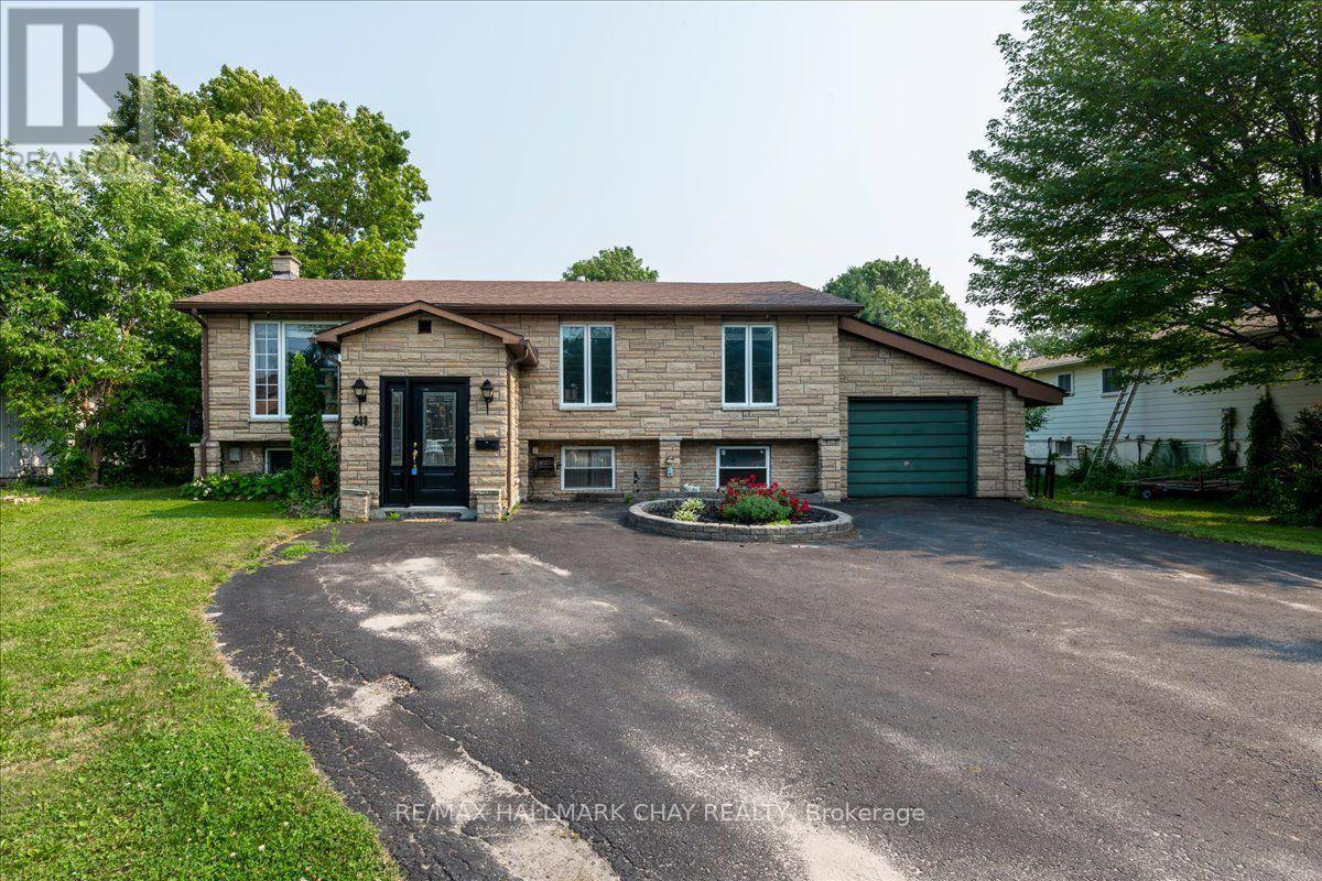 611 BIG BAY POINT RD ROAD, Barrie, Ontario