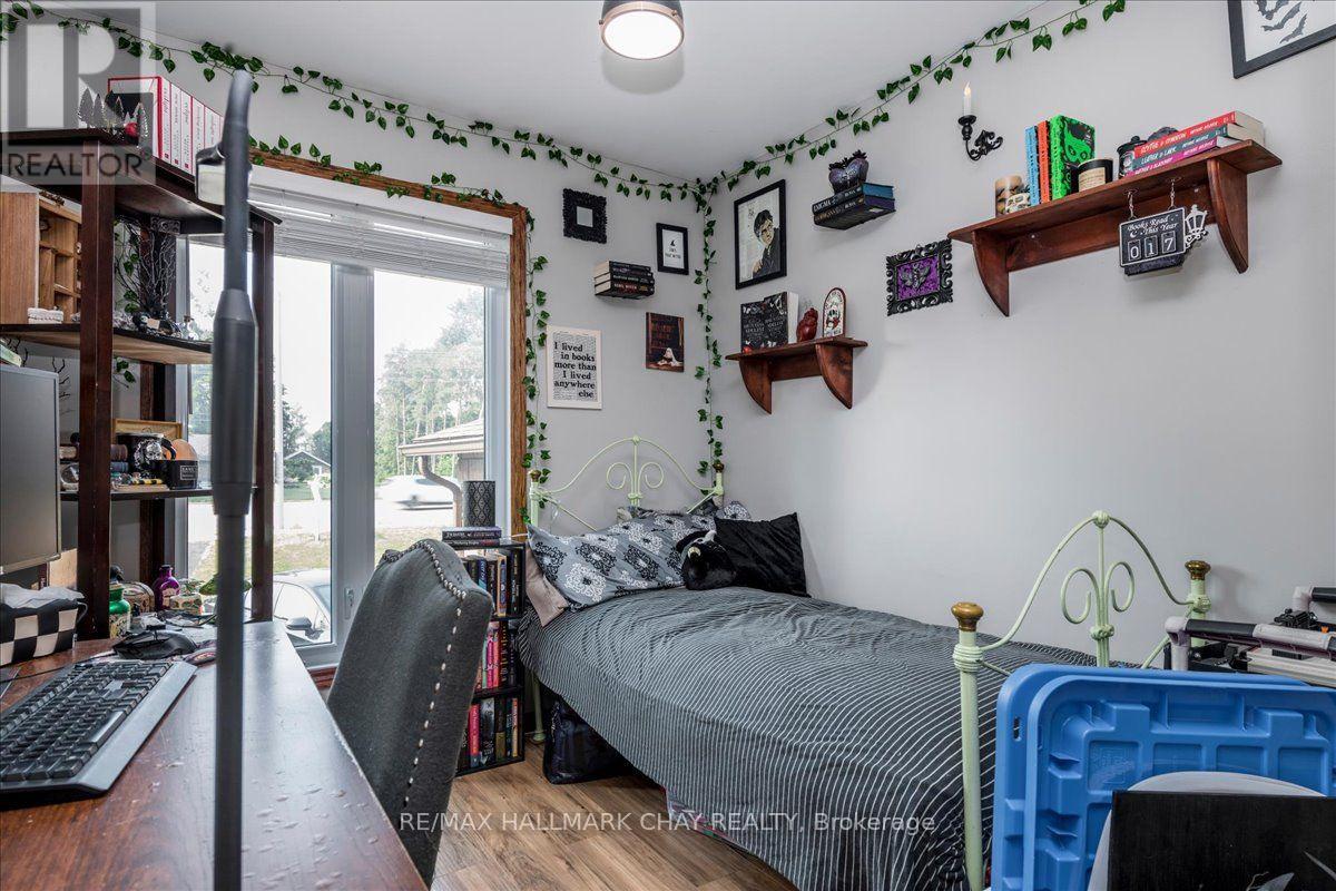 611 Big Bay Point Rd Road, Barrie, Ontario  L4N 3Z9 - Photo 11 - S13841292
