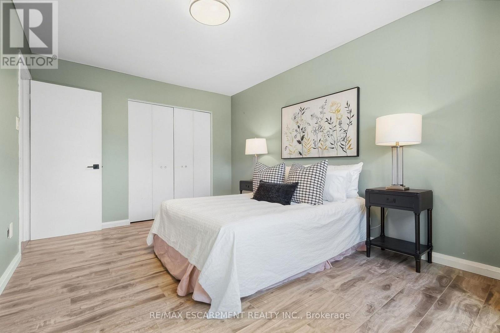 27 - 1518 Sixth Line, Oakville, Ontario  L6H 2P2 - Photo 14 - W13841276