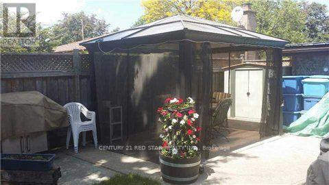 5 Birchbank Road, Brampton, Ontario  L6T 1L6 - Photo 4 - W13841340