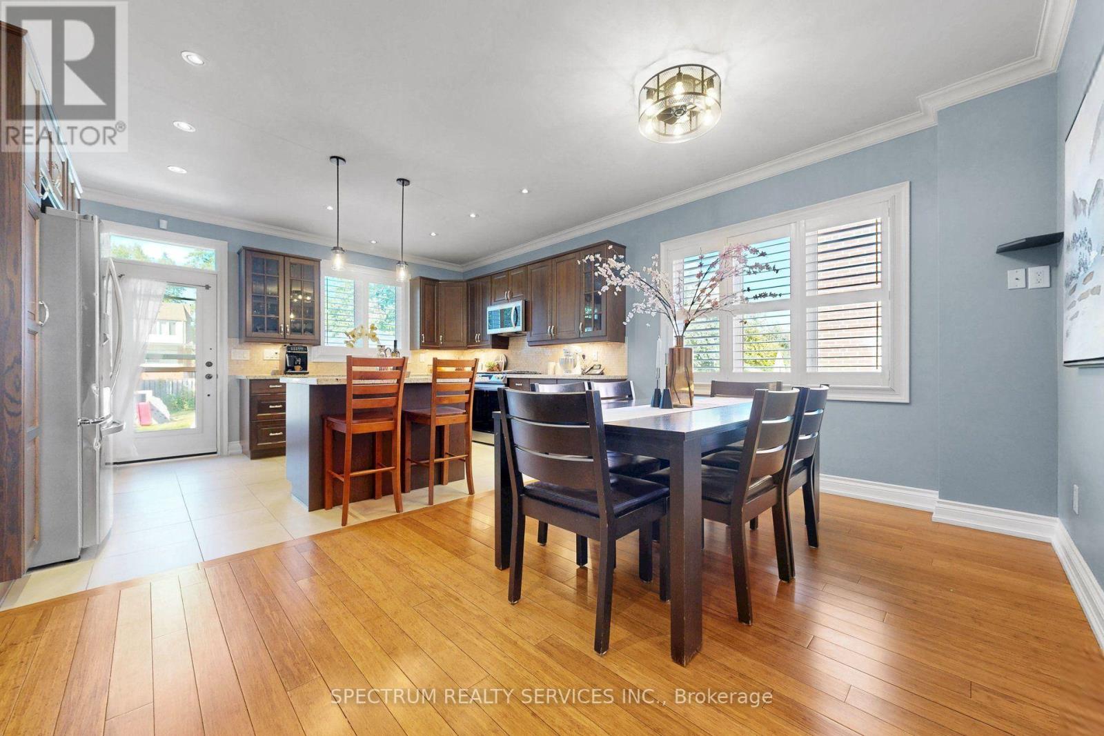 254 John Street, Toronto, Ontario  M9N 1K2 - Photo 13 - W13841342