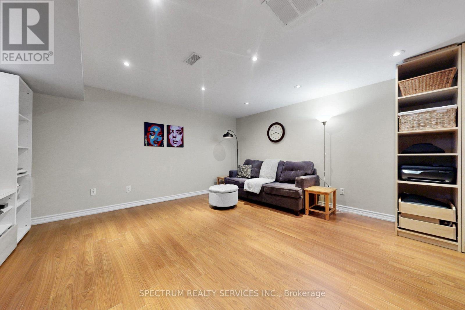 254 John Street, Toronto, Ontario  M9N 1K2 - Photo 33 - W13841342