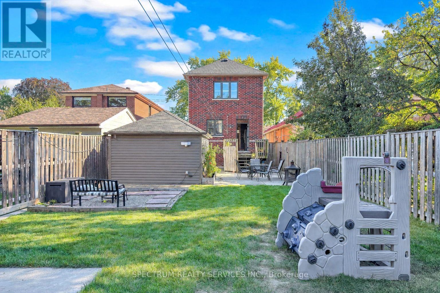 254 John Street, Toronto, Ontario  M9N 1K2 - Photo 41 - W13841342