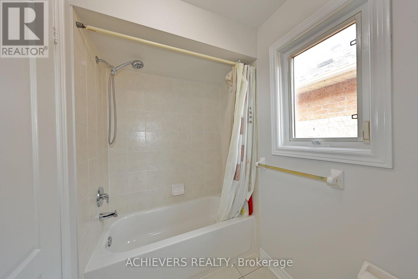62 Sir Jacobs Crescent, Brampton, Ontario  L7A 3V2 - Photo 40 - W13841398