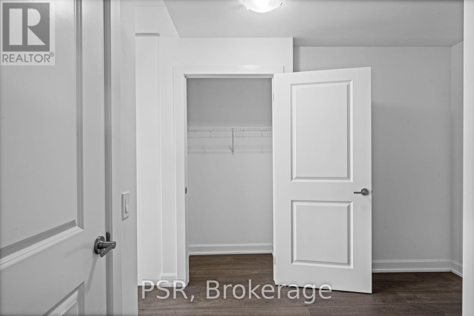 1803 - 3220 William Coltson Avenue, Oakville, Ontario  L6H 7X9 - Photo 13 - W13841402
