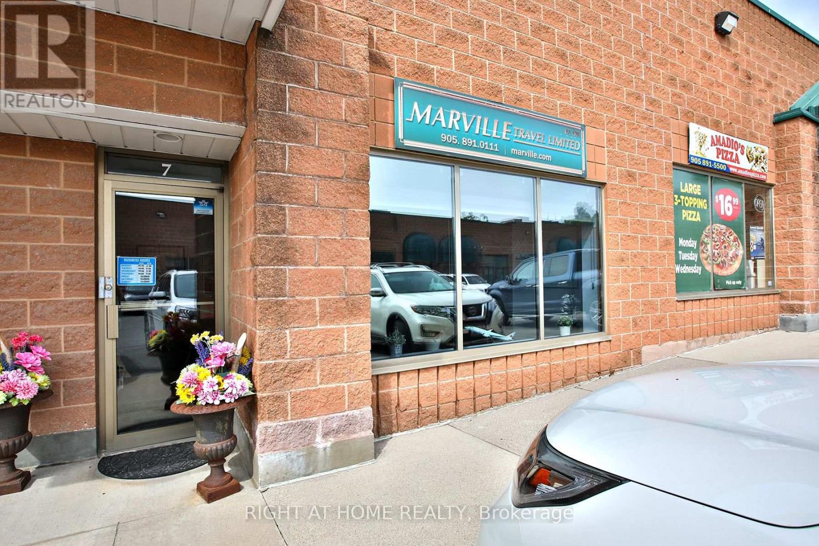 7 - 360 Revus Avenue, Mississauga, Ontario  L5G 4S4 - Photo 3 - W13841416