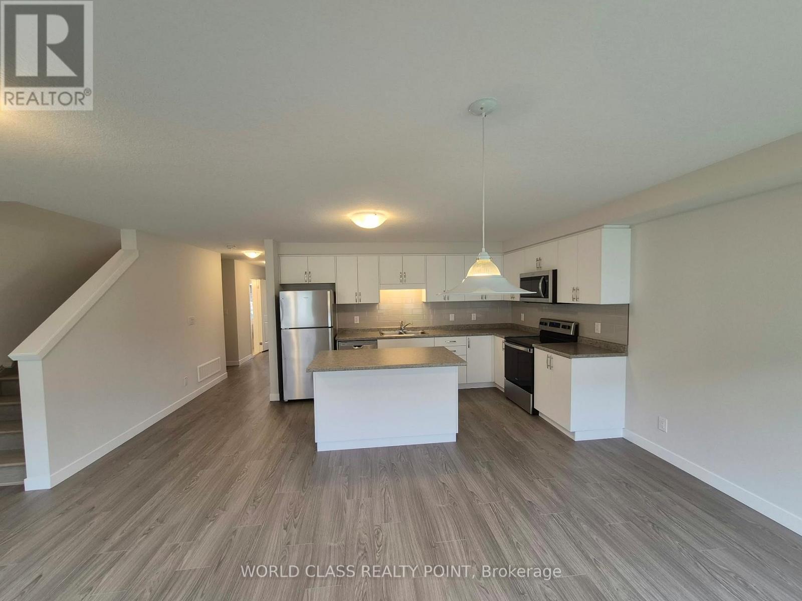 8 Beverly Street, Springwater, Ontario  L0L 1P0 - Photo 25 - S13837868