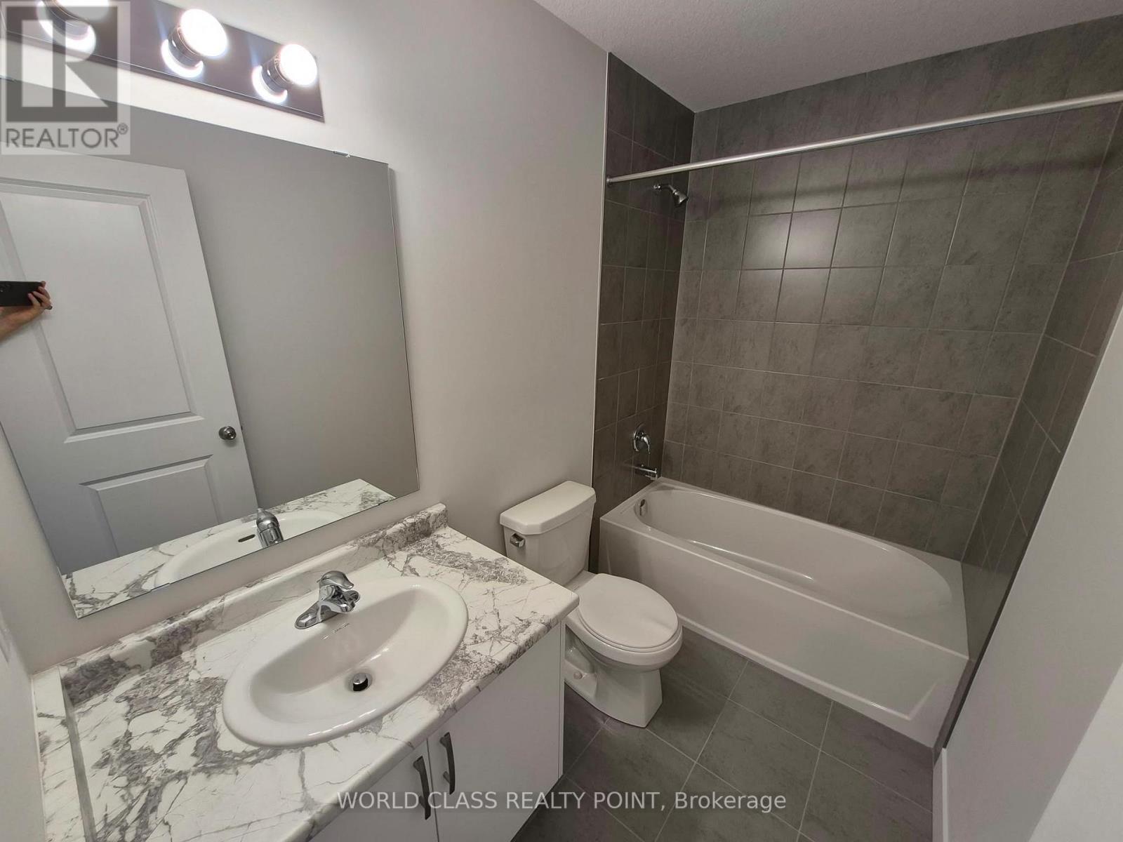 8 Beverly Street, Springwater, Ontario  L0L 1P0 - Photo 30 - S13837868