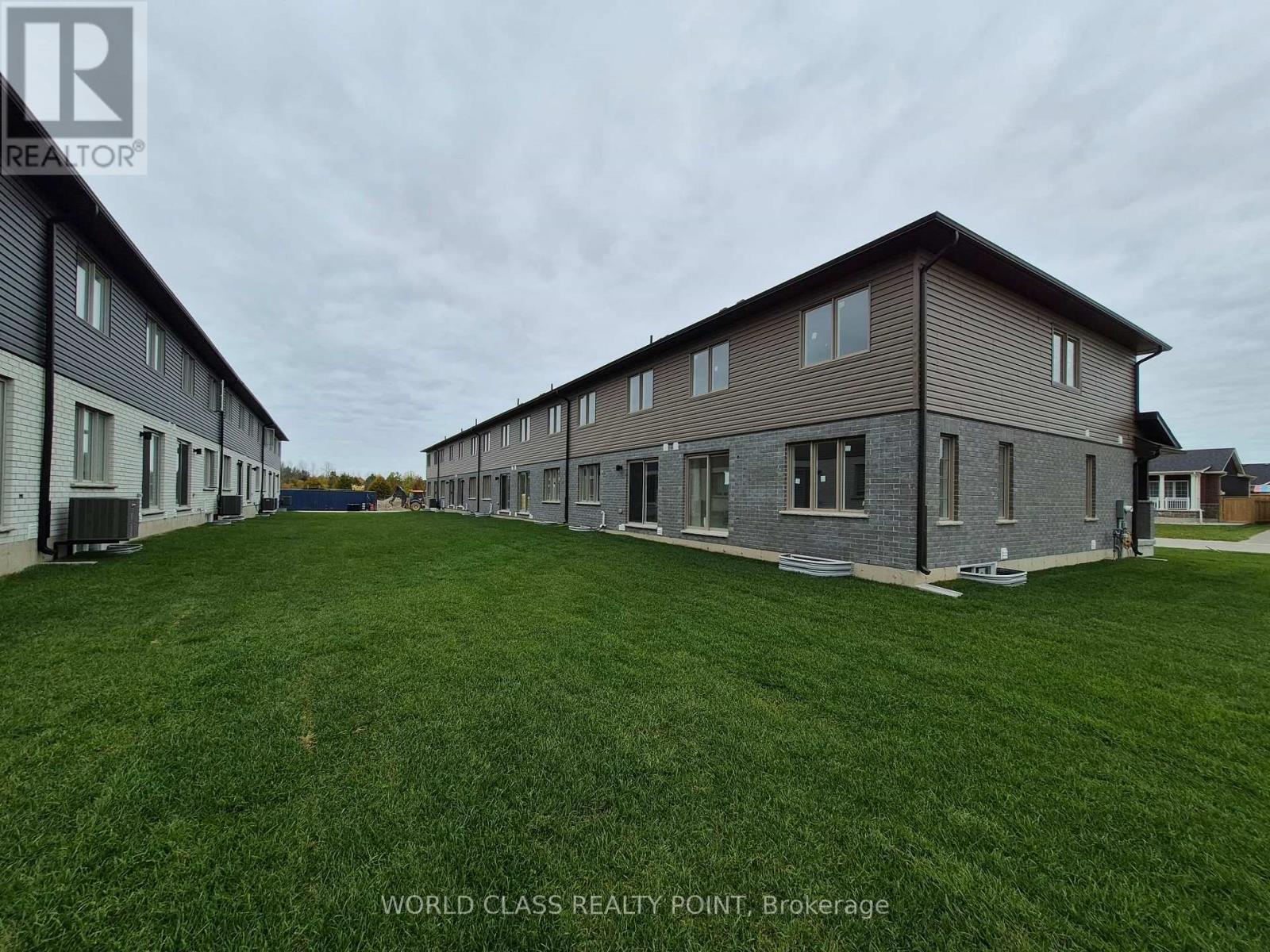 8 Beverly Street, Springwater, Ontario  L0L 1P0 - Photo 42 - S13837868