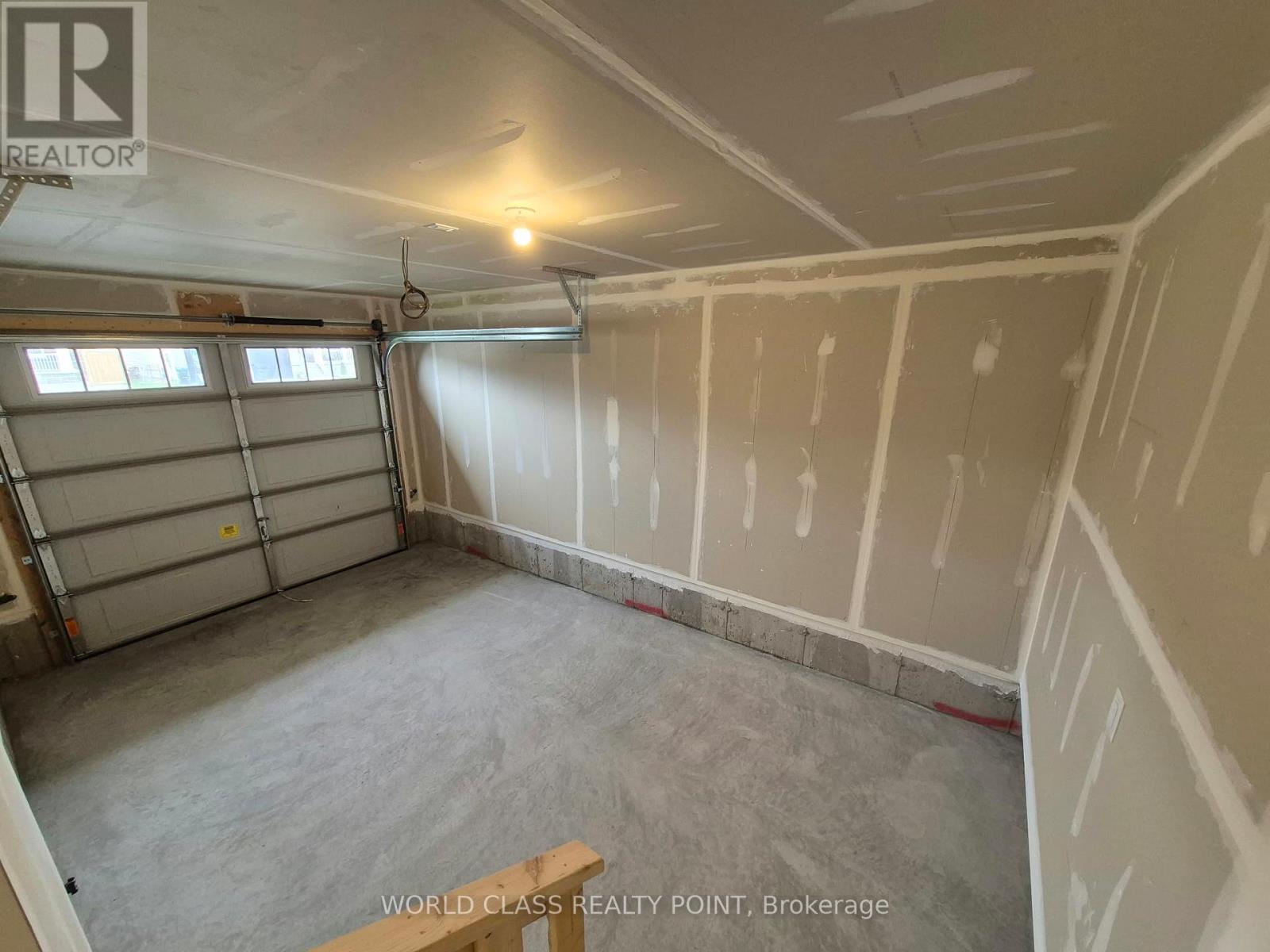 8 Beverly Street, Springwater, Ontario  L0L 1P0 - Photo 13 - S13837868