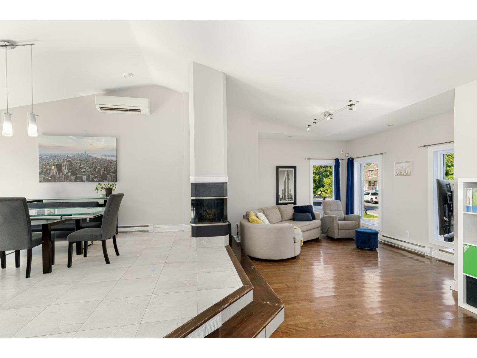 2852 Place Jules-Verne Mascouche Quebec Canada J7K3T4 5