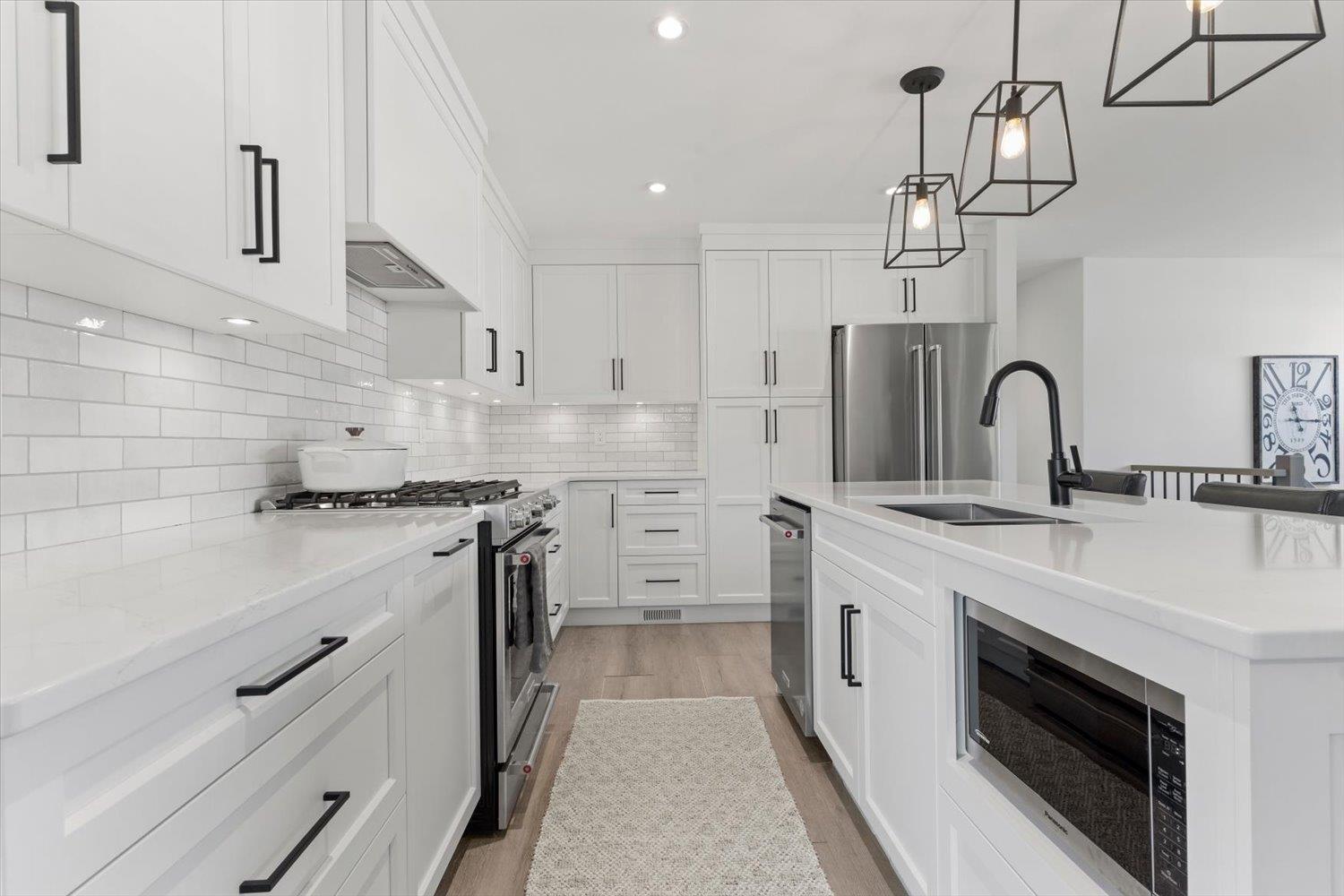 46520 ELLIOTT AVENUE|Fairfield Island