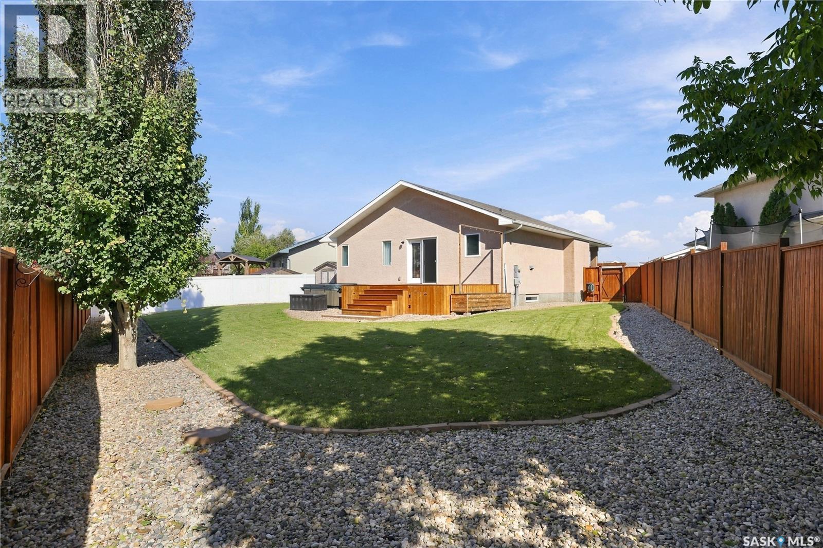 3934 Robin Place E, Regina, Saskatchewan  S4N 7P9 - Photo 41 - SK049857