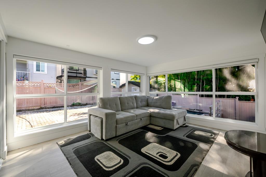31518 SOUTHERN DRIVE